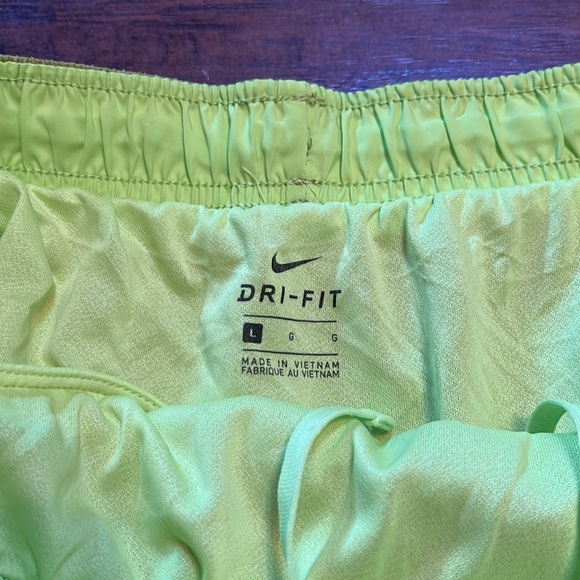 NWT Nike Dri Fit - Picture 4 of 9